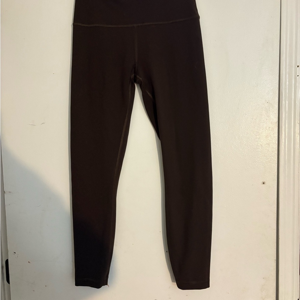 Lululemon wunder trains size 8